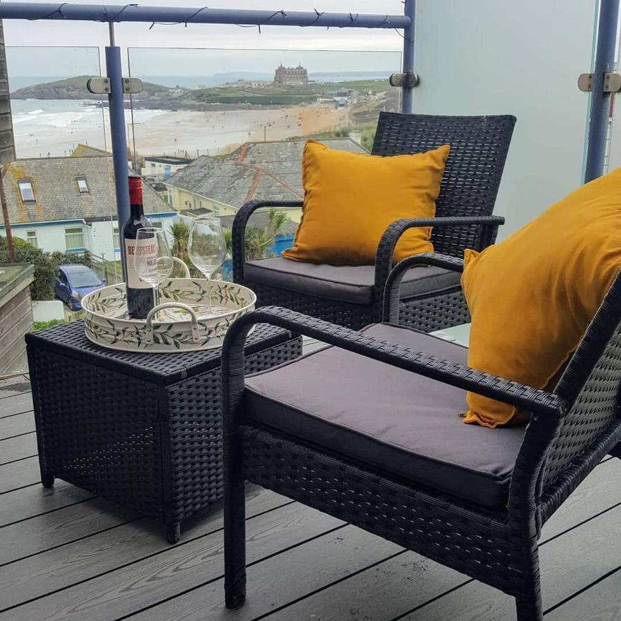 For The Shore, Fistral Beach Newquay - 2 Bed 2 Bath - Private Parking With Garage For 2 Vehicles Exterior photo